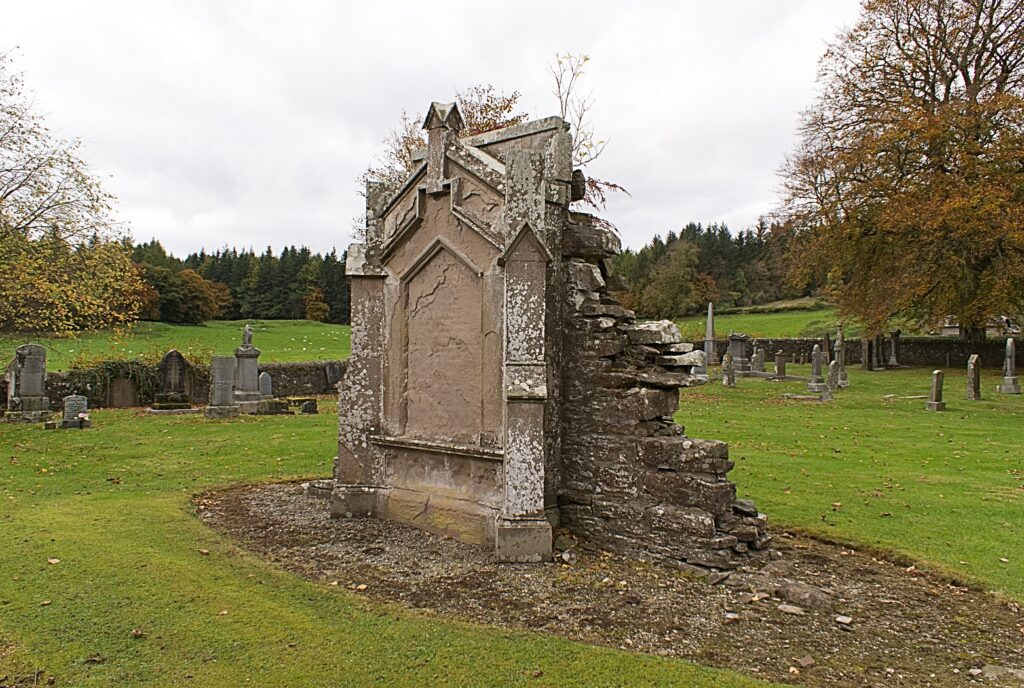 Quoigs church, near crieff.